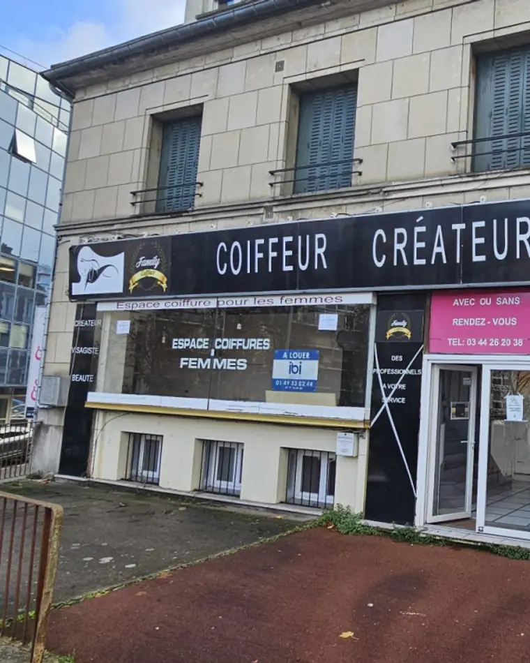 Local commercial à Creil